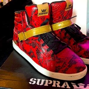 Unique, hard to find pattern…SUPRA Stacks mid-high